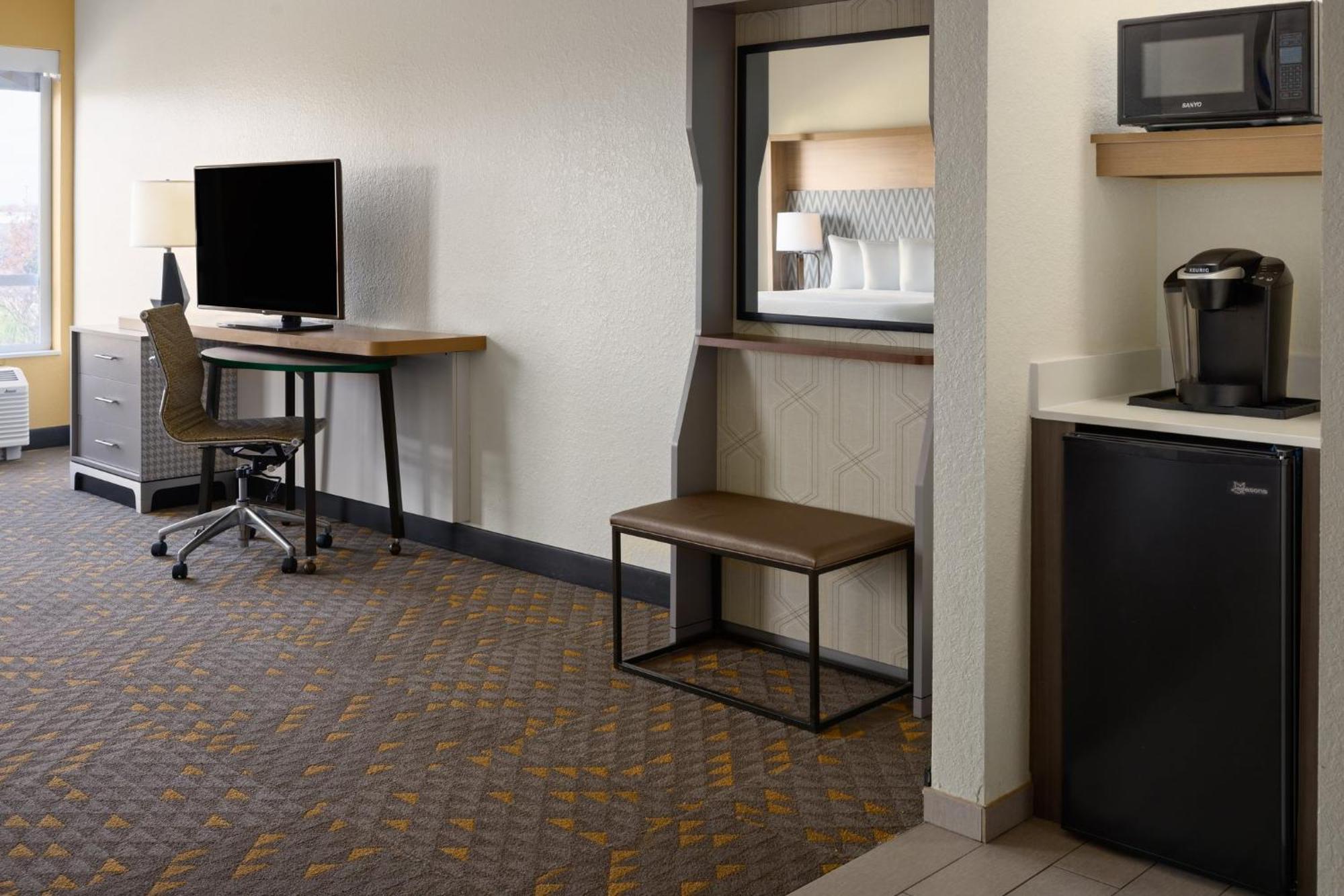 Holiday Inn Pearl - Jackson Area By Ihg Bagian luar foto