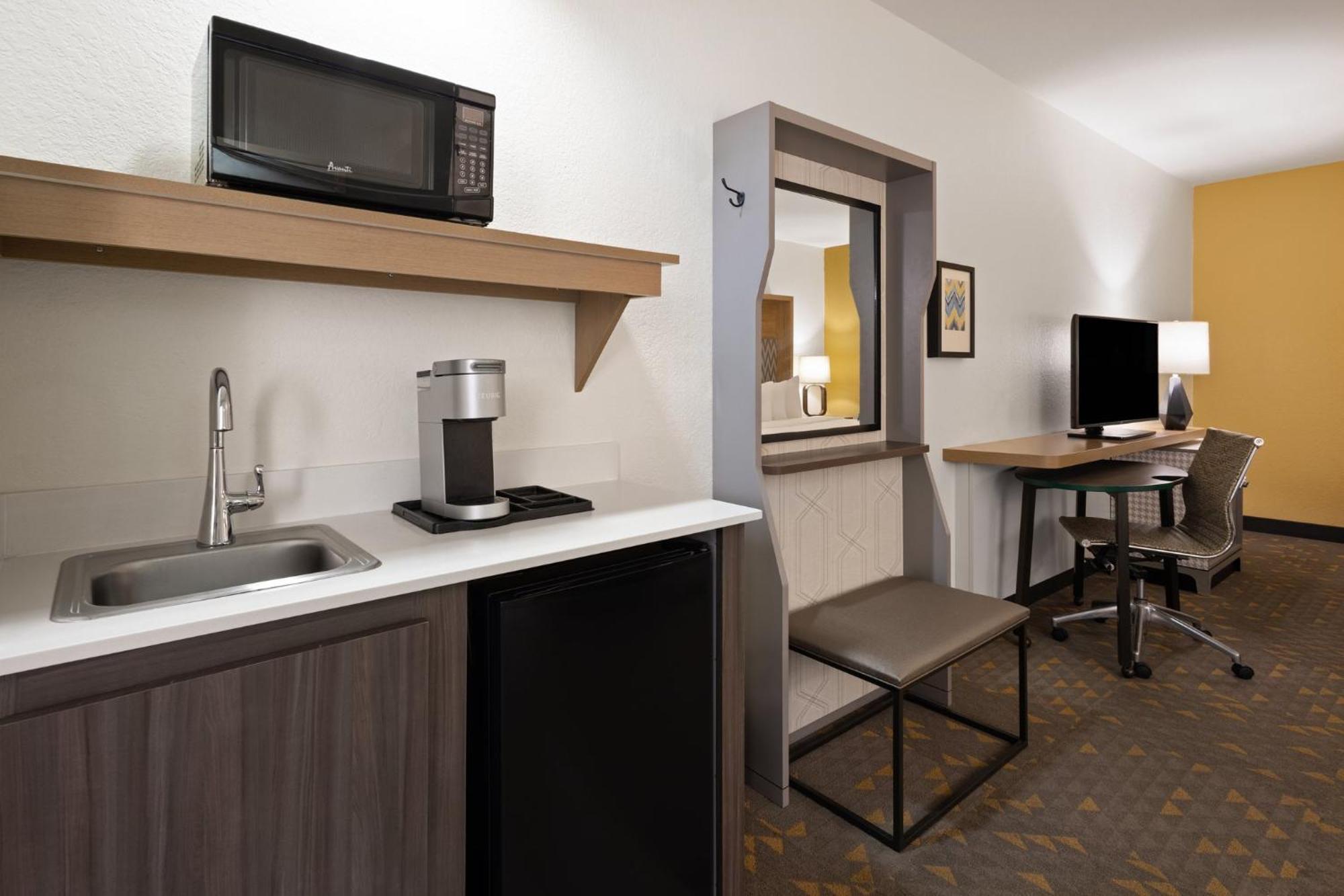 Holiday Inn Pearl - Jackson Area By Ihg Bagian luar foto